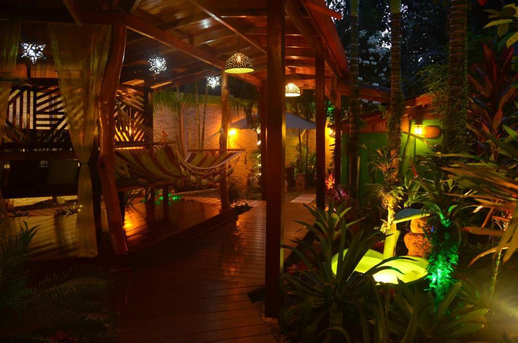 Physis Caribbean Bed & Breakfast Puerto Viejo de Talamanca Exterior photo